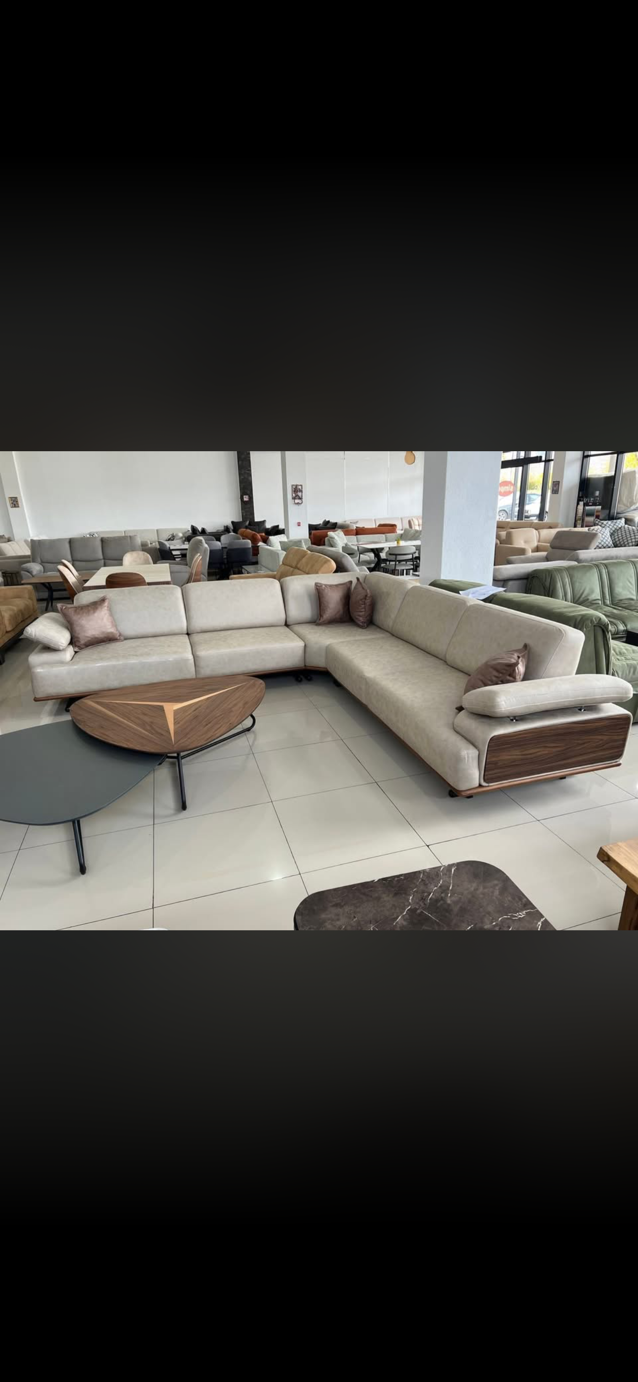 Këndore për sallon